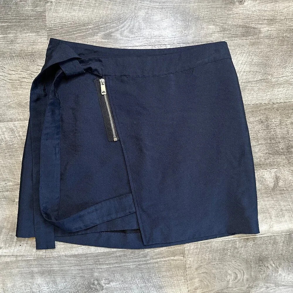 Scotch & Soda Maison Scotch Navy Blue Tie Mini Skirt in Size Small
